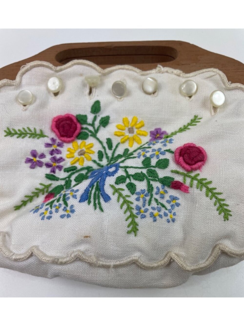 Vintage Embroidered Clutch CHILD Purse Hand Embroidered Floral Wooden Handle - Picture 3 of 10